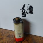 Mobil Handy Oil Öl Dose Klein Pegasus – Bild 4