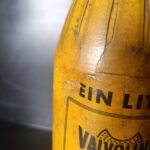 Valvoline Motor Oil Öldose Öl Dose Ölkanne aus Karton – Bild 3