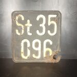 Altes KFZ Kennzeichen Nummernschild Schwarz Österreich