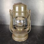 Feuerhand Atom 75 ungebrannt Neuwertig Original Glas Petroleumlampe