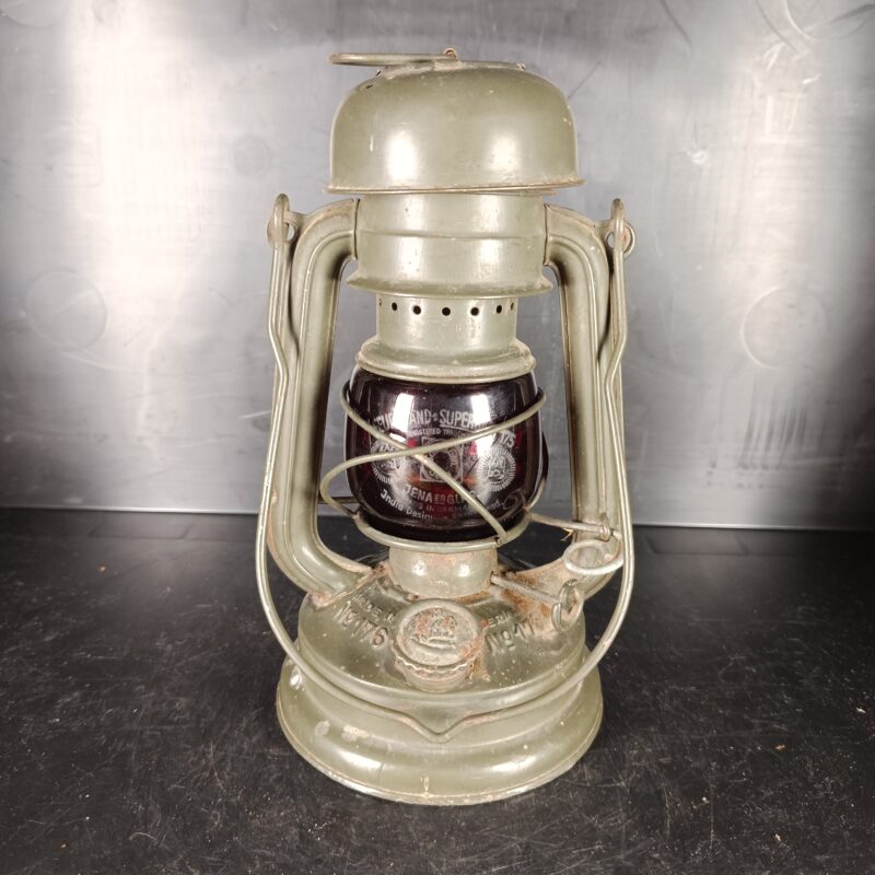 ライト・ランタン WW2 FEUERHAND 176e Pilzkopf ライト・ランタン WW2 FEUERHAND 176e Pilzkopf ライト・ランタン WW2