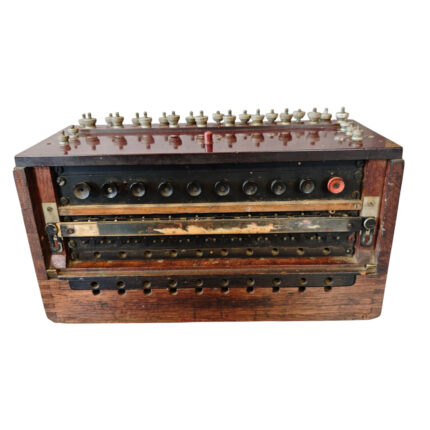 10 Klappenschrank Wehrmacht 1941 Hersteller ddu
